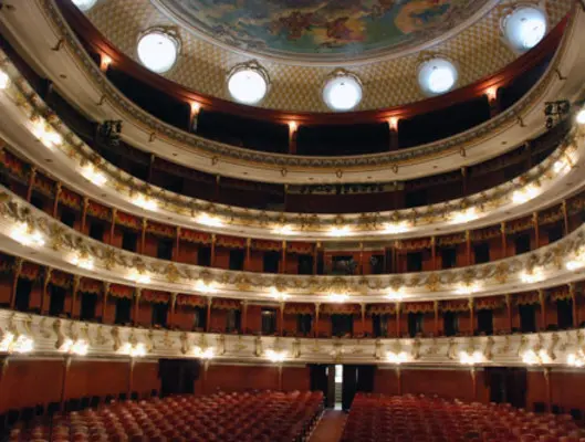  Teatro Municipal Enrique Buenaventura