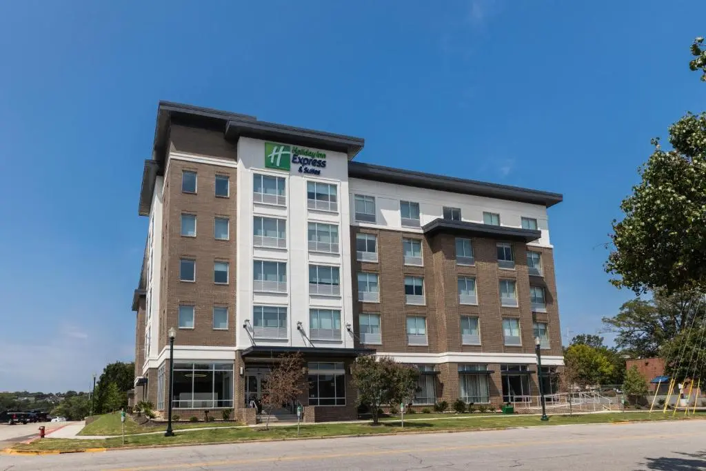 Holiday Inn Express & Suites Columbia - Downtown