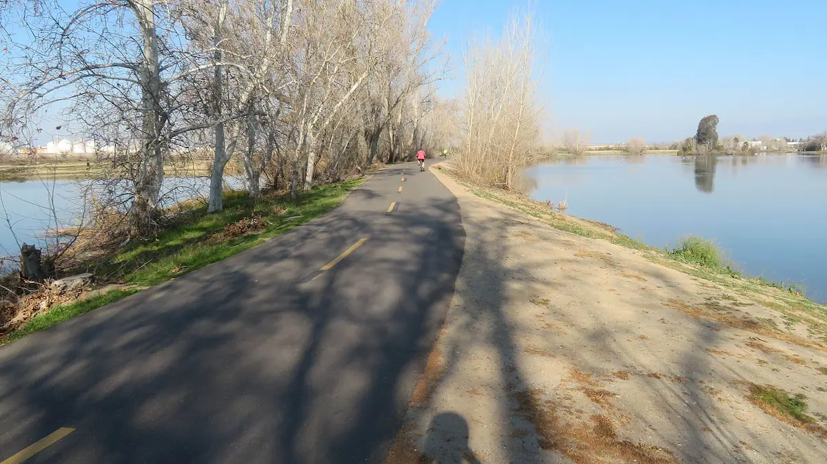 Kern River Parkway Trail