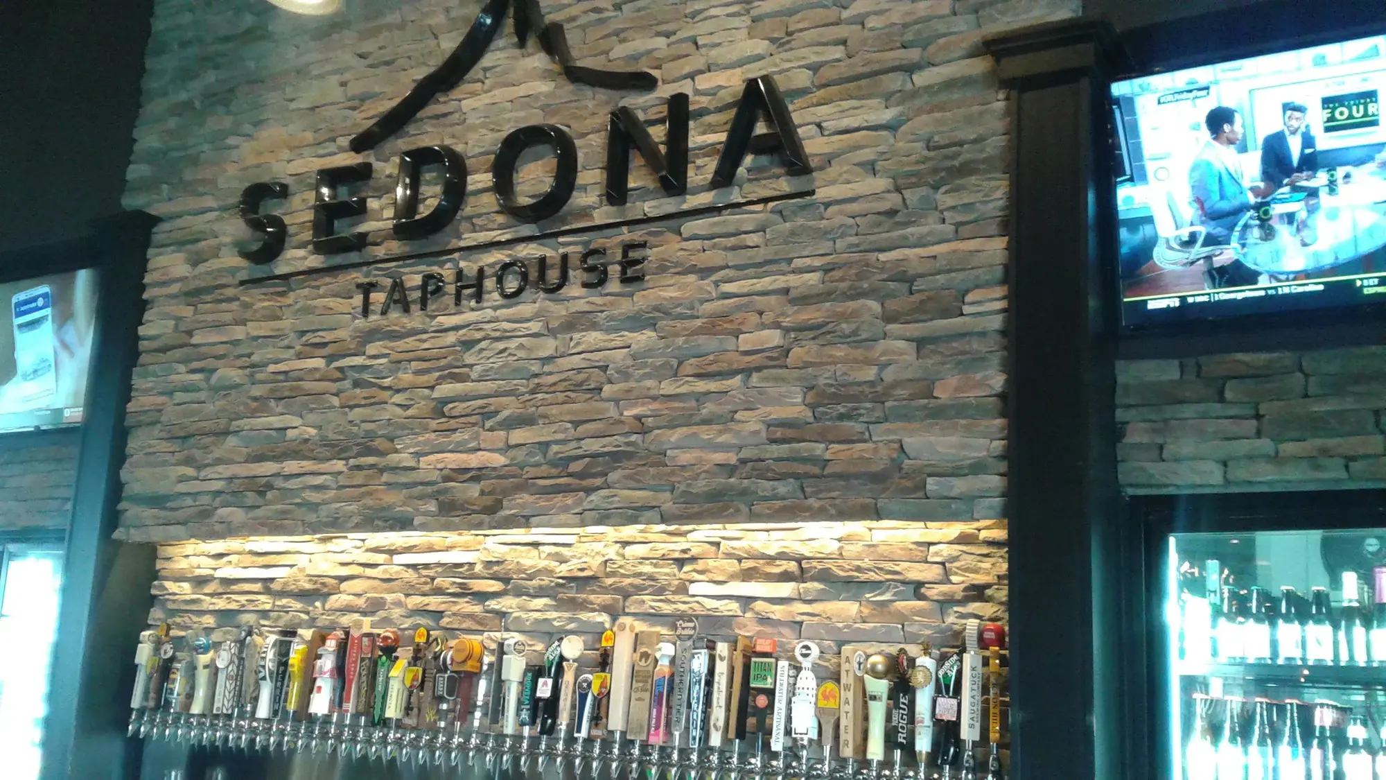 Sedona Taphouse Resort