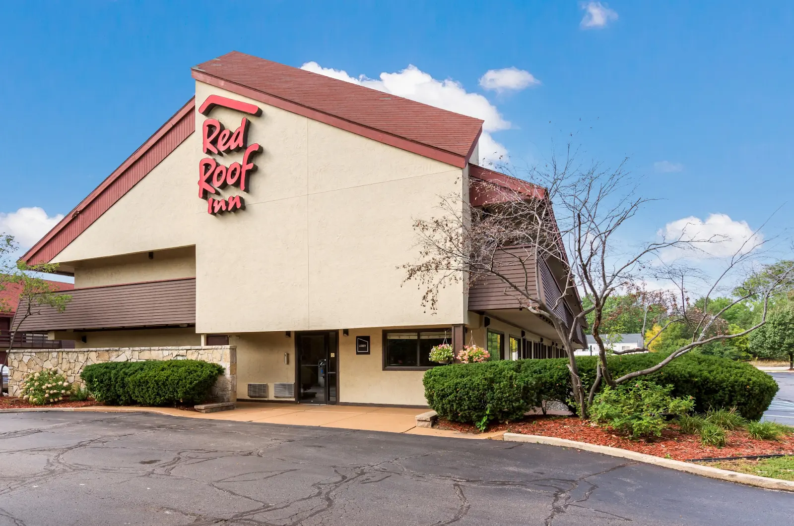 Red Roof Inn