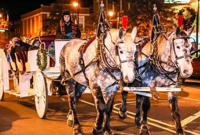 Downtown Statesville Holiday Magic