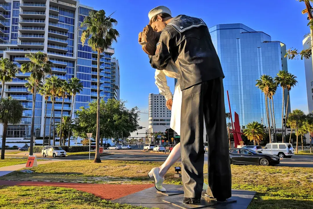 Unconditional Surrender Sculpture