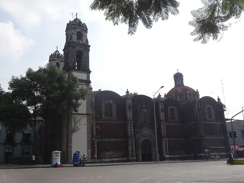 Santa Veracruz Church