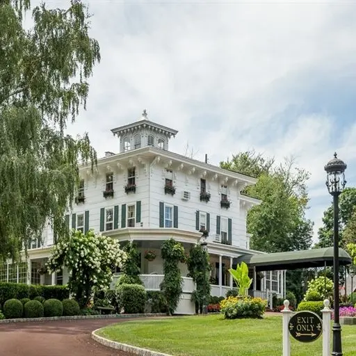 Homestead Inn