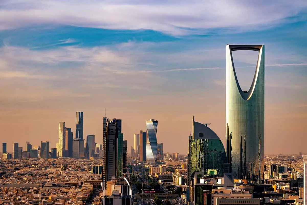 Saudi Arabia visa reforms woo global talent, investments for incoming  economic 'hyper-growth' cycle - : Latest News on the Middle  East, Real Estate, Finance, and More