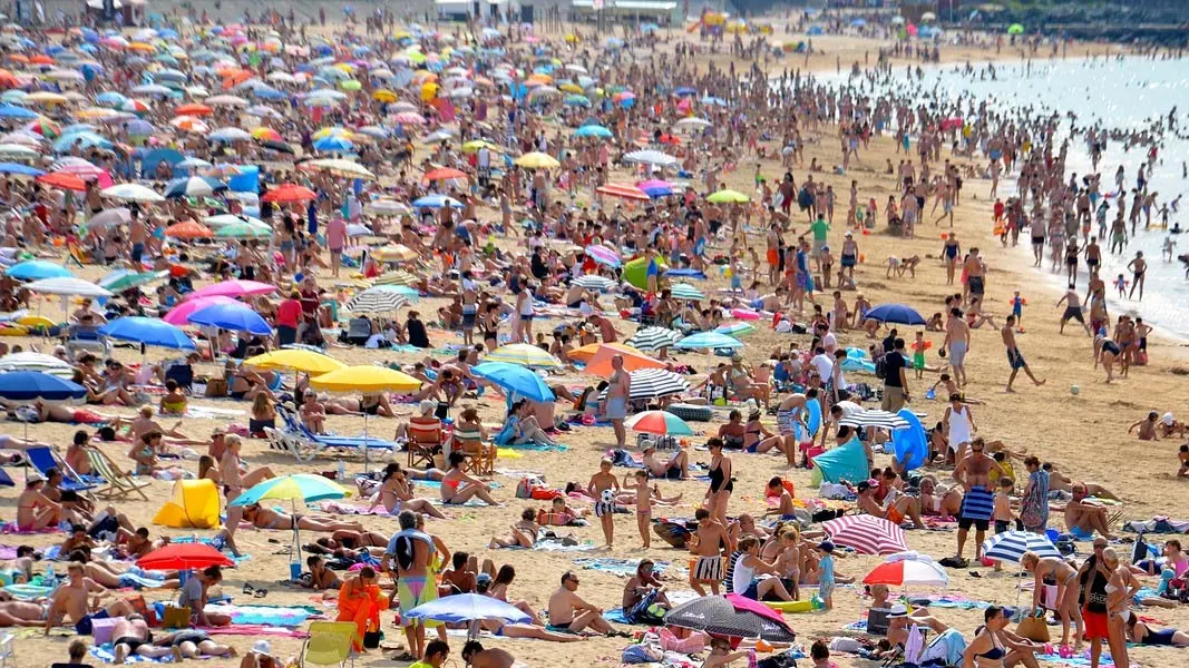 Floods, Heatwaves and Hostility? What Britons Visiting Spain Can Expect This Summer