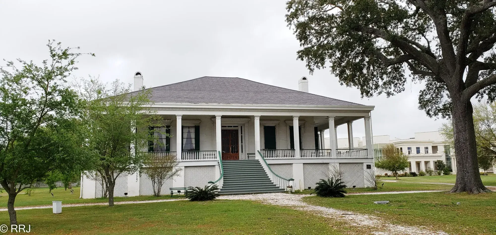 History lessons at Jefferson Davis' Beauvoir in Biloxi, Mississippi -  Roadrunner Journeys