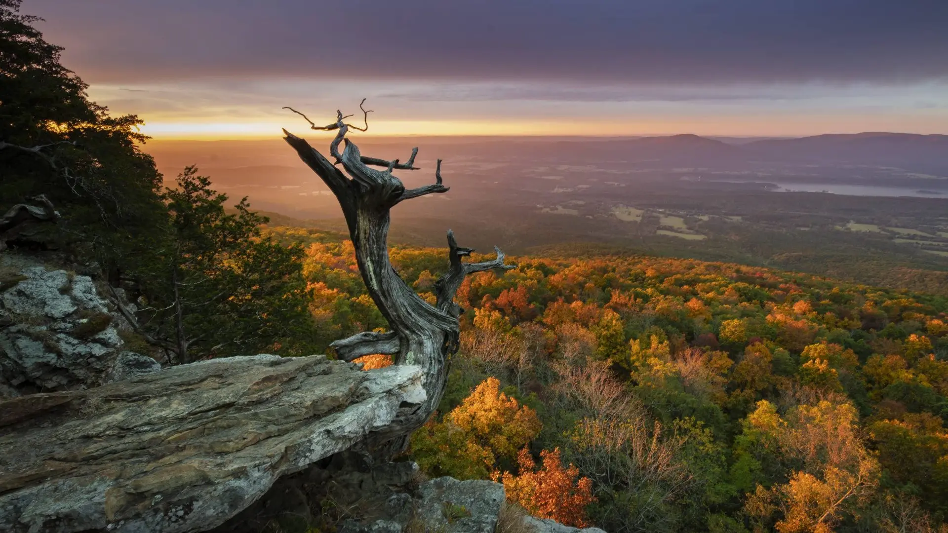 Welcome to Mississippi River Country - Mississippi River Country