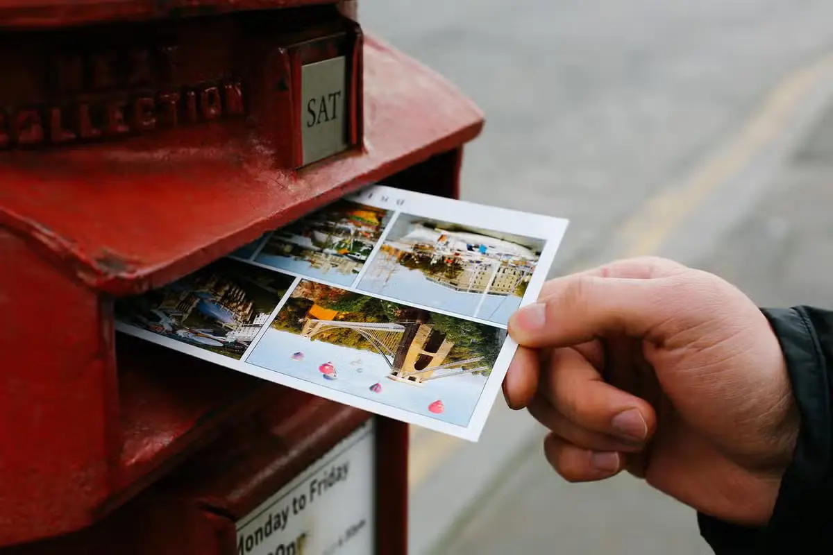 Millennials are bringing back tradition of sending postcards | London  