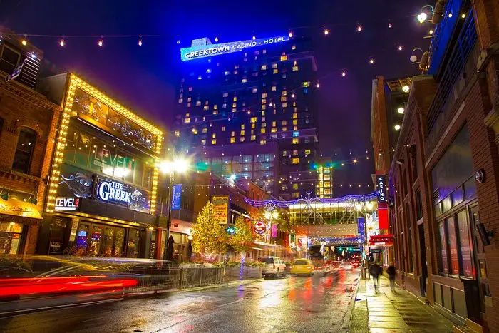 HOLLYWOOD CASINO HOTEL AT GREEKTOWN - Updated 2024 Prices & Reviews (Detroit,  MI)