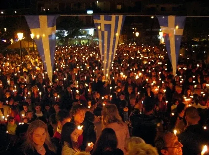 Greece to Celebrate Easter Divine Liturgy at Midnight May 26 -  GreekReporter.com