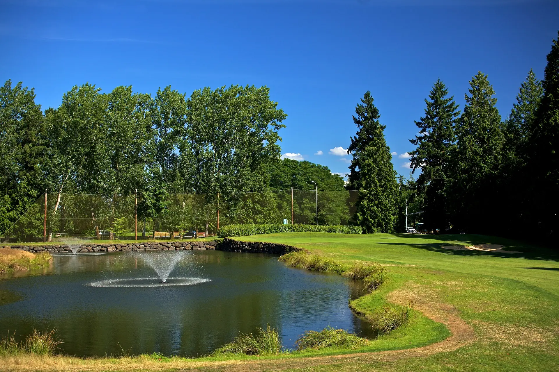 Bellevue, WA - Premier Golf Centers - Bellevue Golf Course