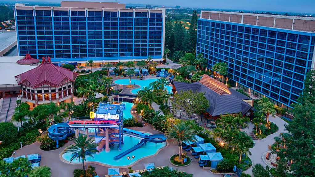 Disneyland Hotel Reviews, Deals & Photos 2024 - Expedia