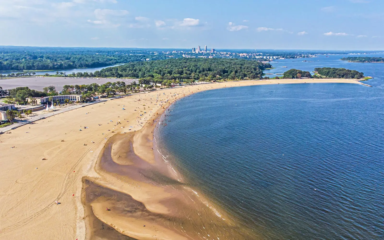 Orchard Beach / New York / USA // World Beach Guide