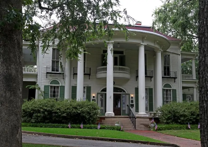 Goodman-LeGrand House and Museum – Haunted Houses