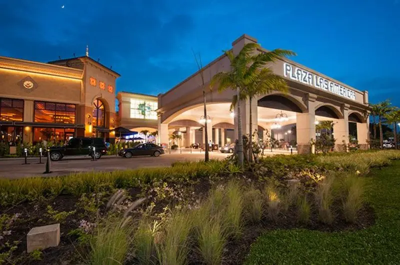 Plaza Las Americas | Discover Puerto Rico