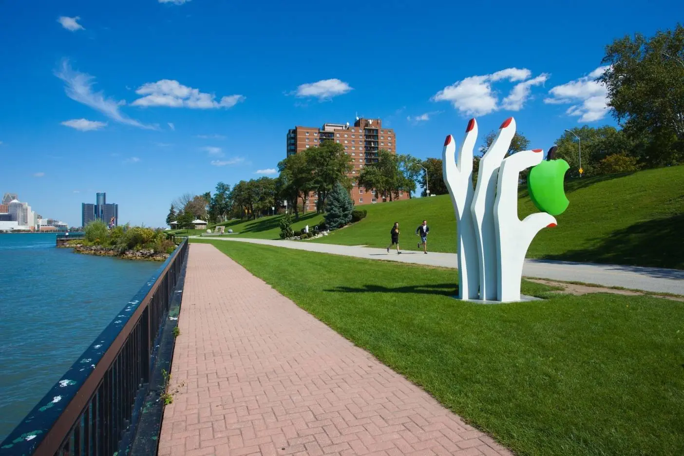 Windsor Sculpture Park | Cruise the Coast