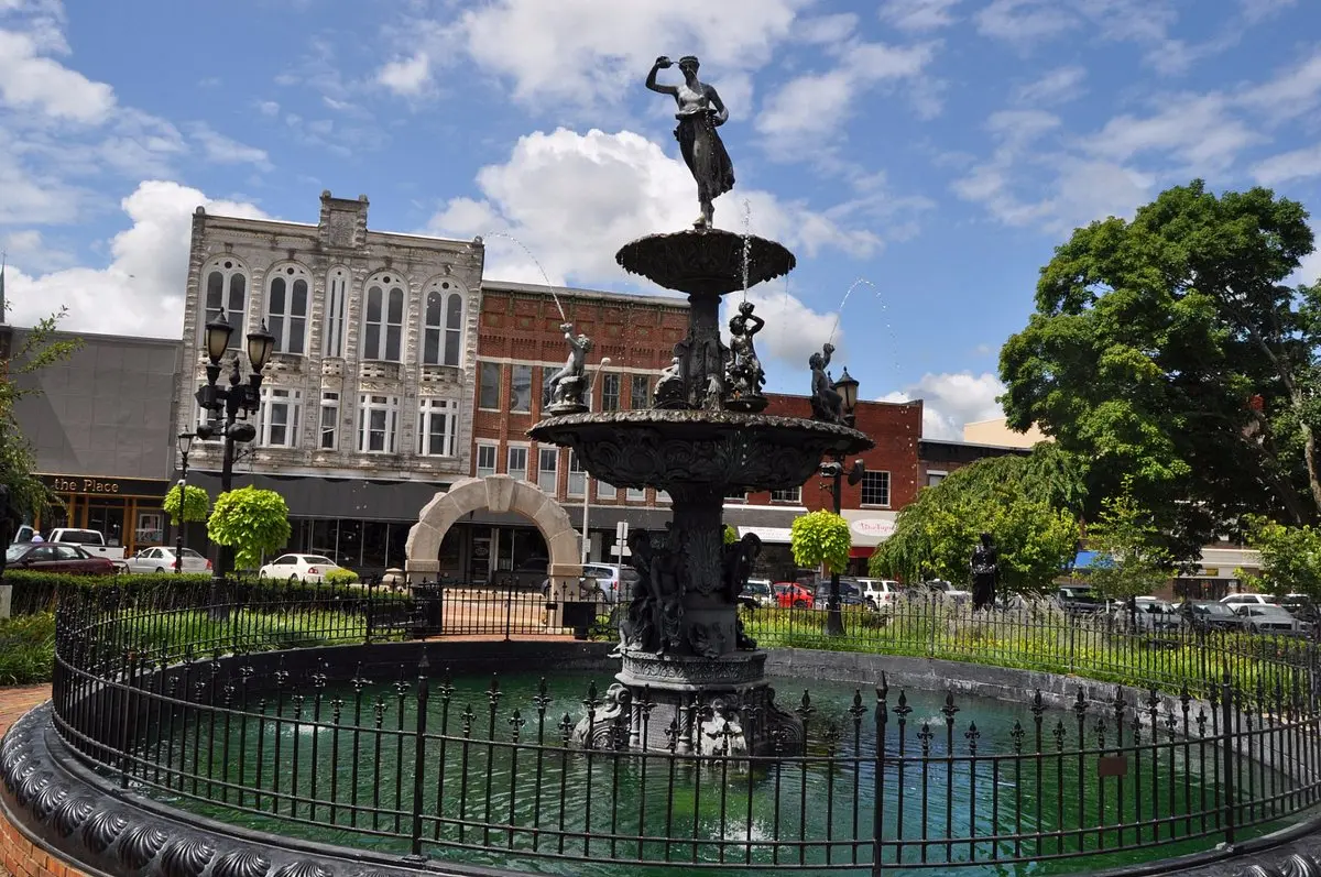 FOUNTAIN SQUARE PARK (2024) All You Need to Know BEFORE You Go (with Photos)