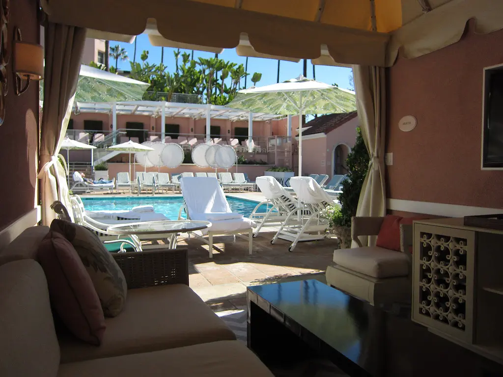 The Beverly Hills Hotel pool from cabana | Poolside cabana -… | Flickr