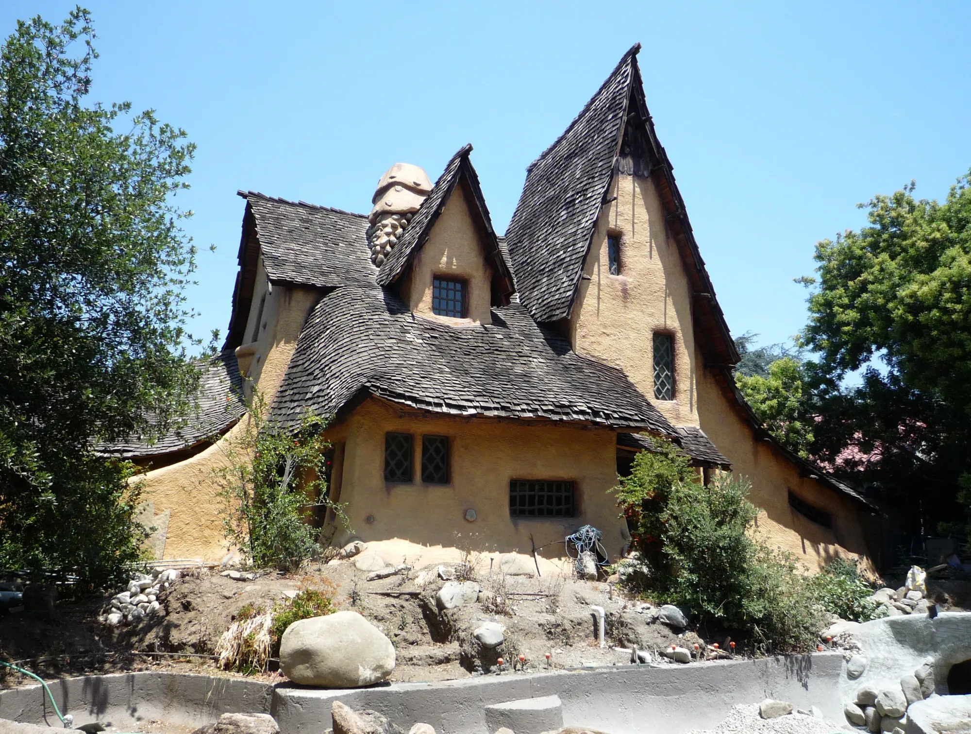 File:2009-0627-SpadenaWitch-house.jpg - Wikimedia Commons