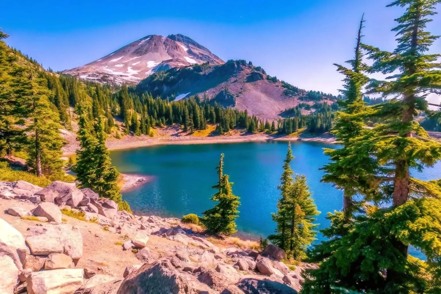 What to See in Lassen Volcanic National Park