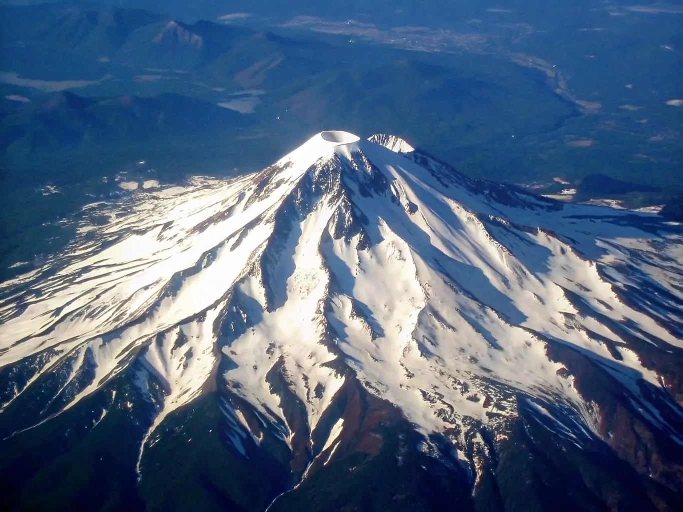 Mount Shasta - Wikipedia