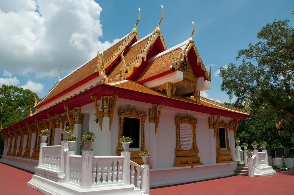 _DSC4016 | Sunday lunch at Thai Buddhist Temple in Tampa. | Varjohaltia |  Flickr