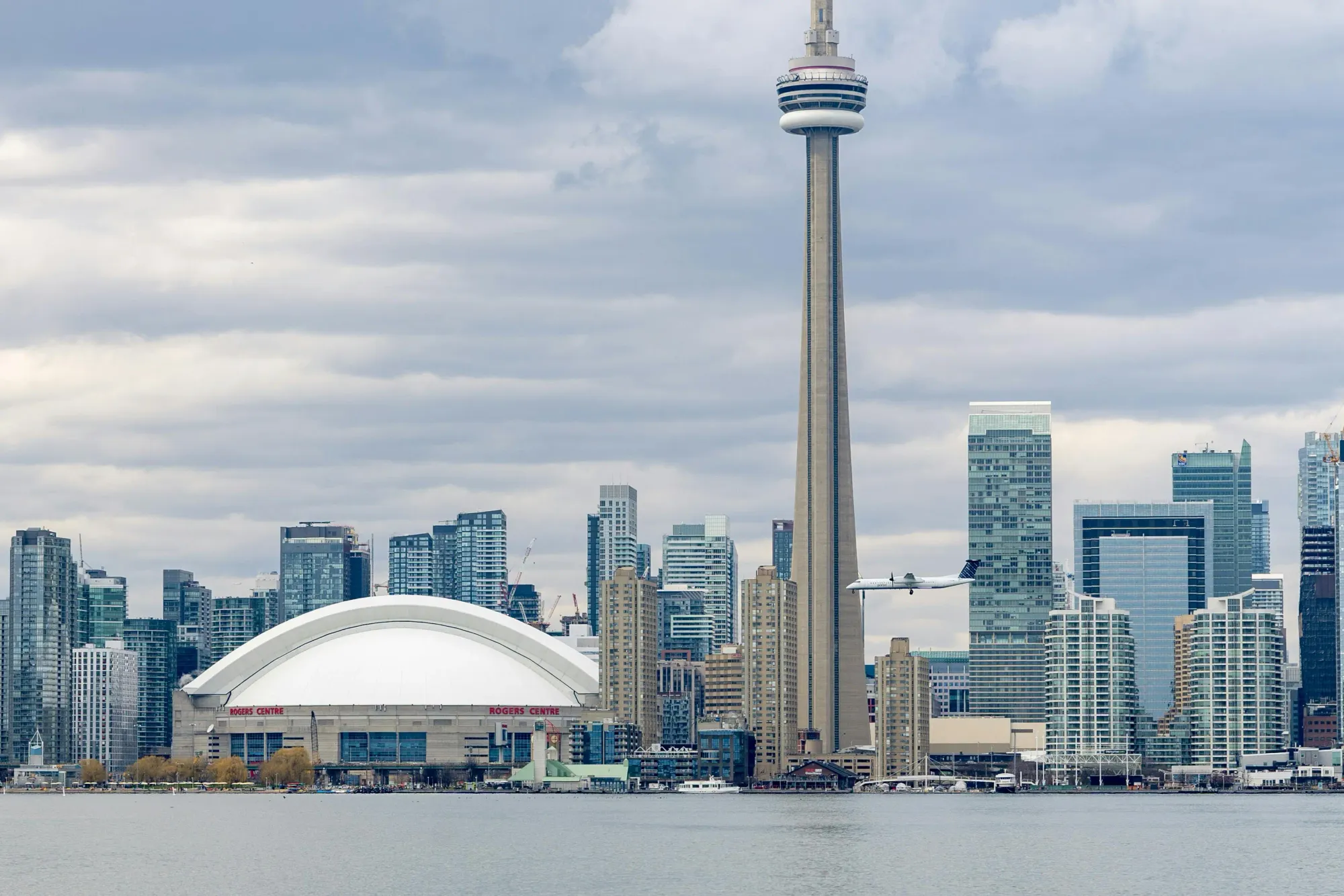 The Cn Tower and City Skyline in Toronto, Canada · Free Stock Photo