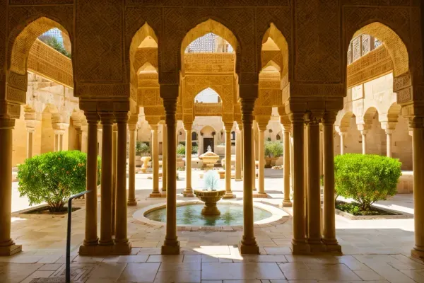 Things To Do In Granada: 12 Unmissable Experiences To Explore The City