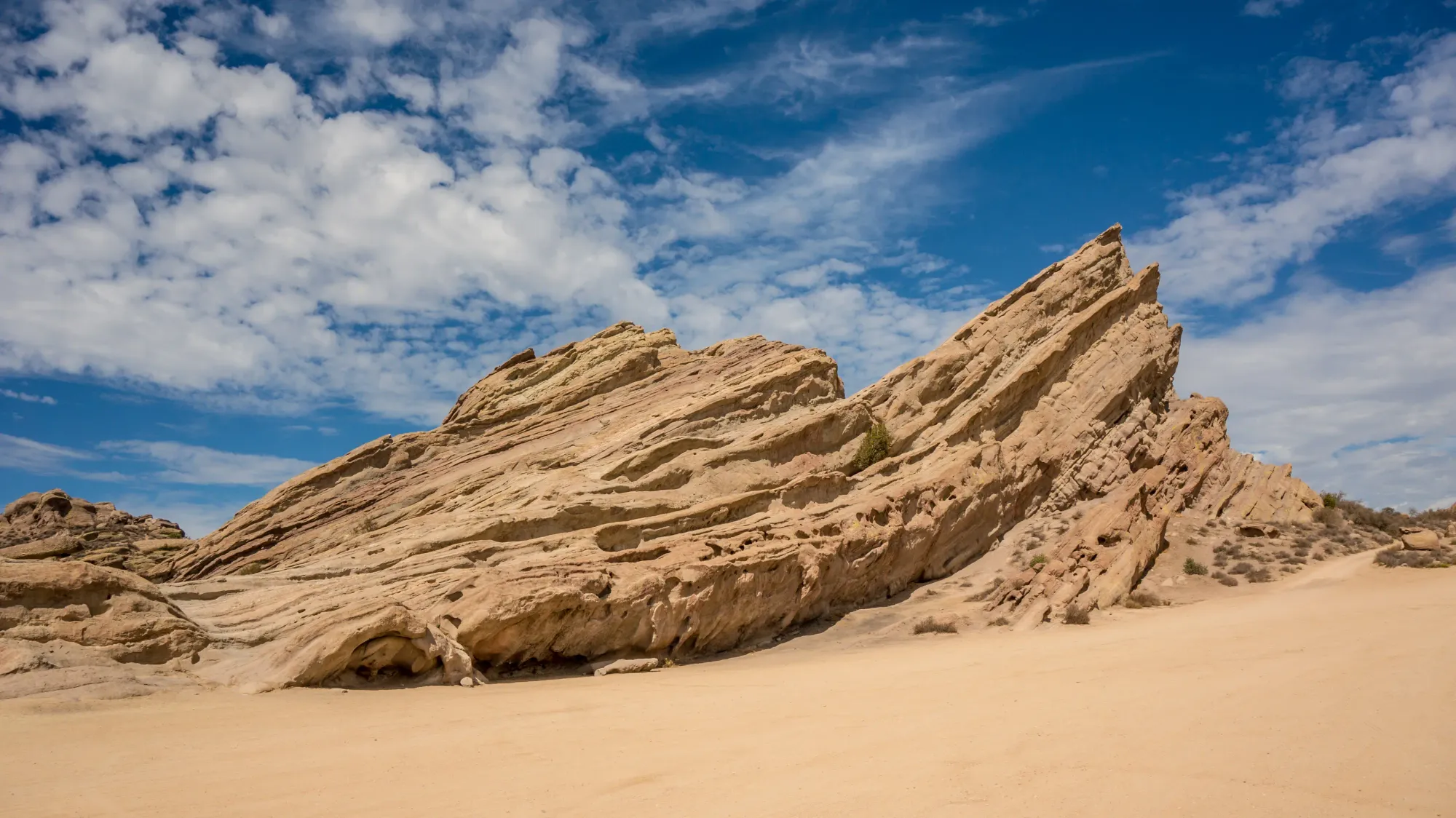 File:Vasquez Rocks Natural Area Park.jpg - Wikimedia Commons