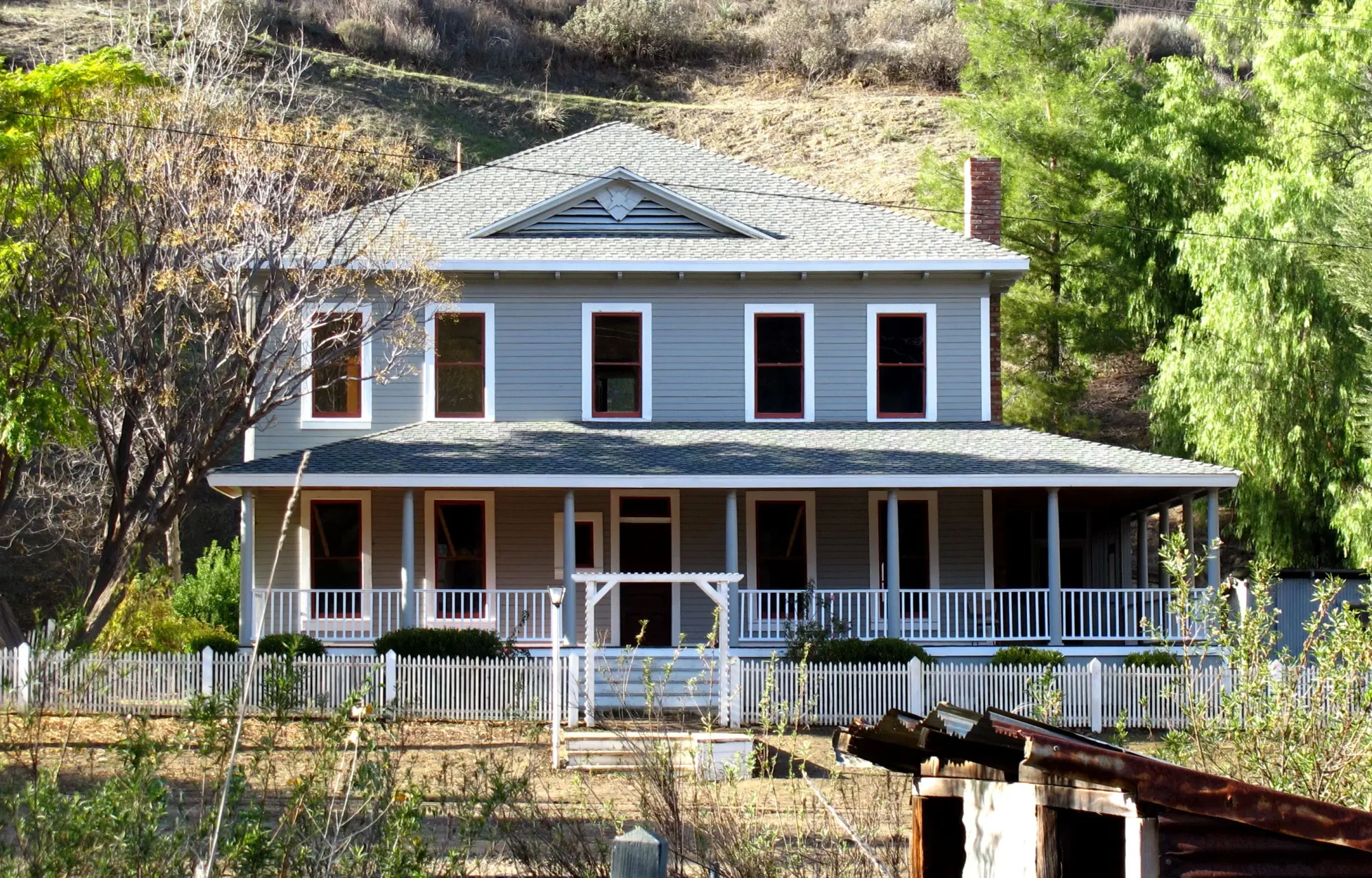 File:Mentryville, California C. A. Mentry House close-up.jpg - Wikimedia Commons