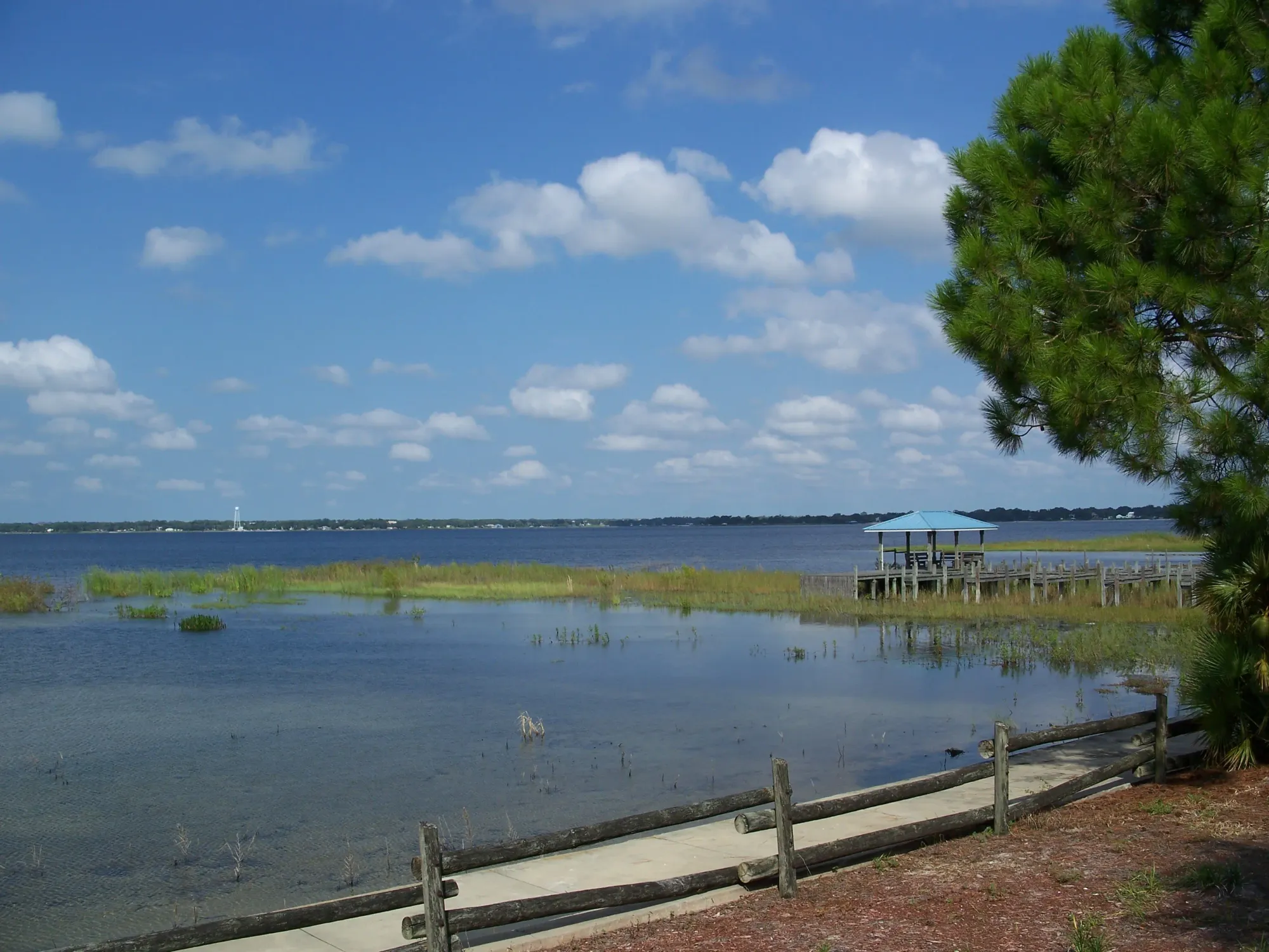 File:Sebring FL Lake Jackson01.jpg - Wikimedia Commons