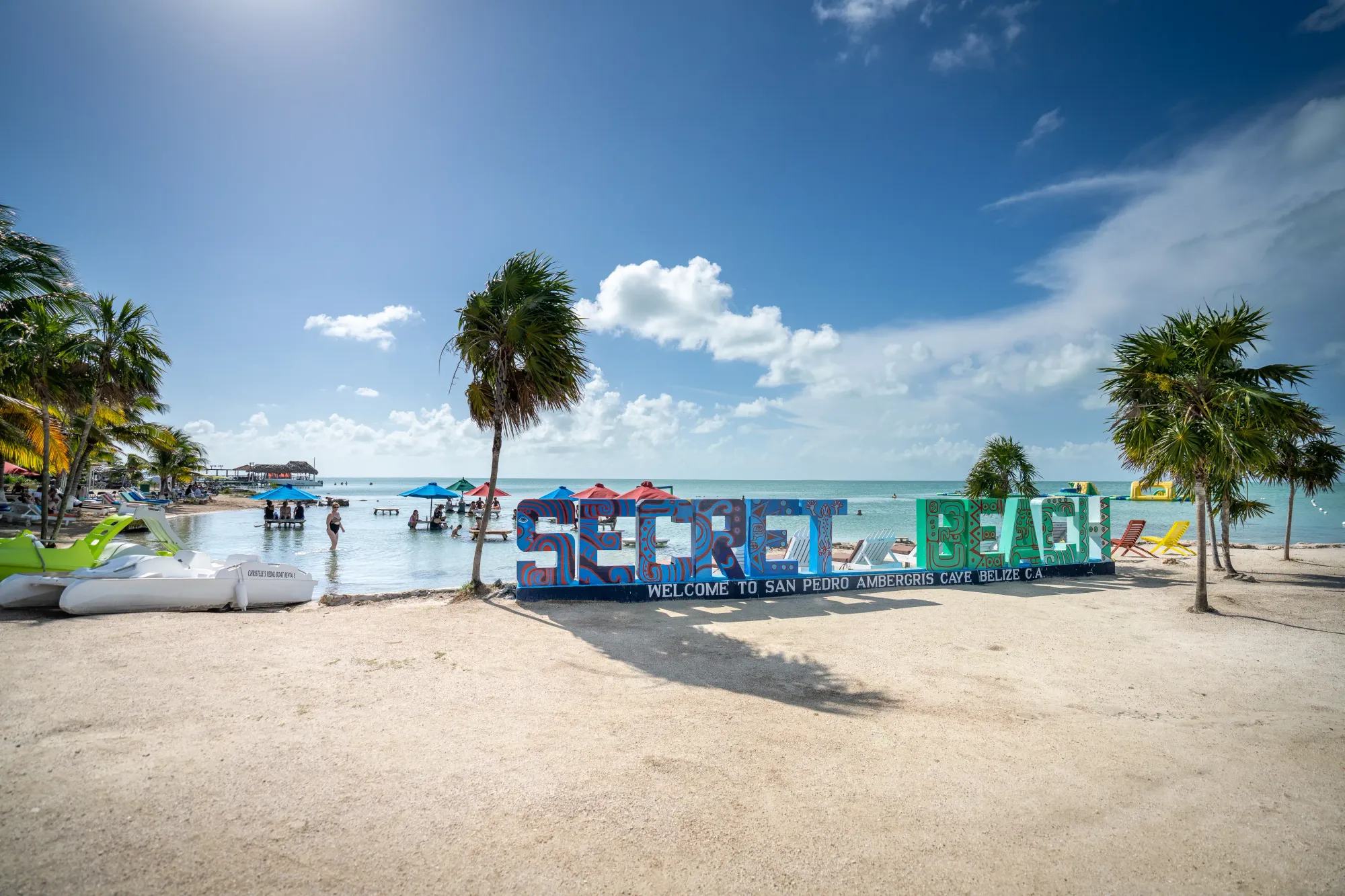 File:Secret Beach Ambergris Caye, Belize, January 2022 - 02.jpg - Wikimedia Commons