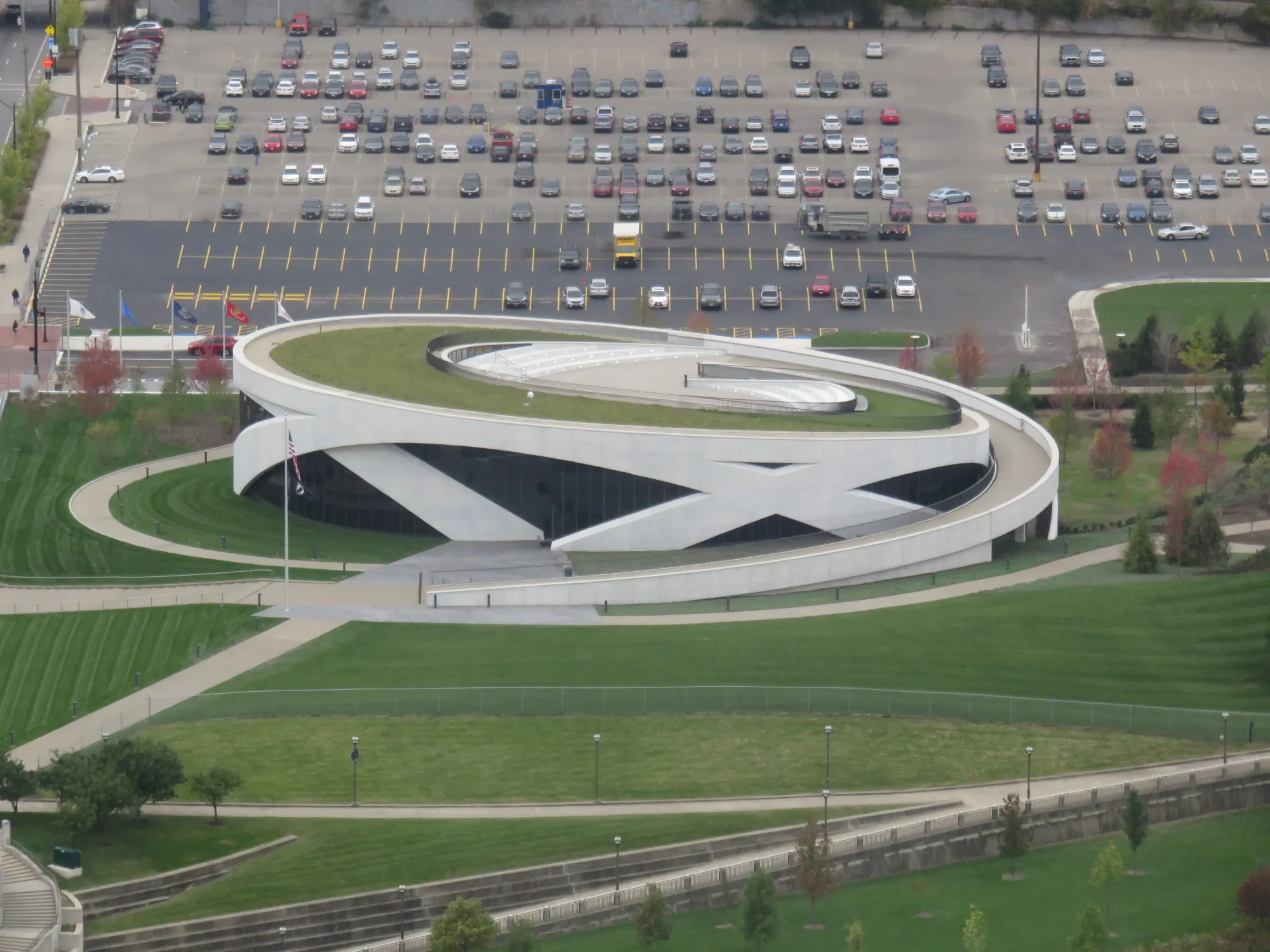 File:National Veterans Memorial and Museum from Rhodes Tower 2018.jpg - Wikimedia Commons