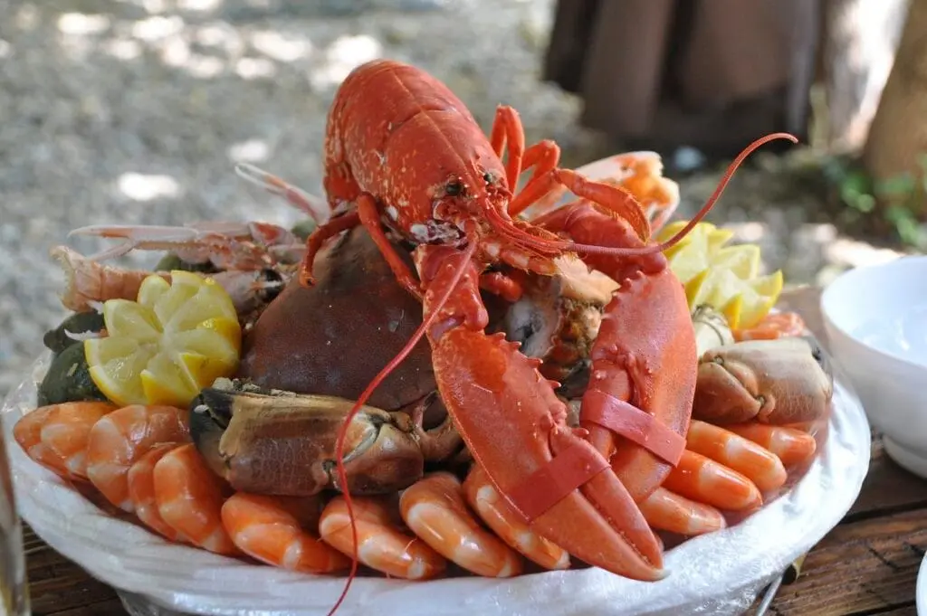 Exploring the Culinary Delights of Boracay Island