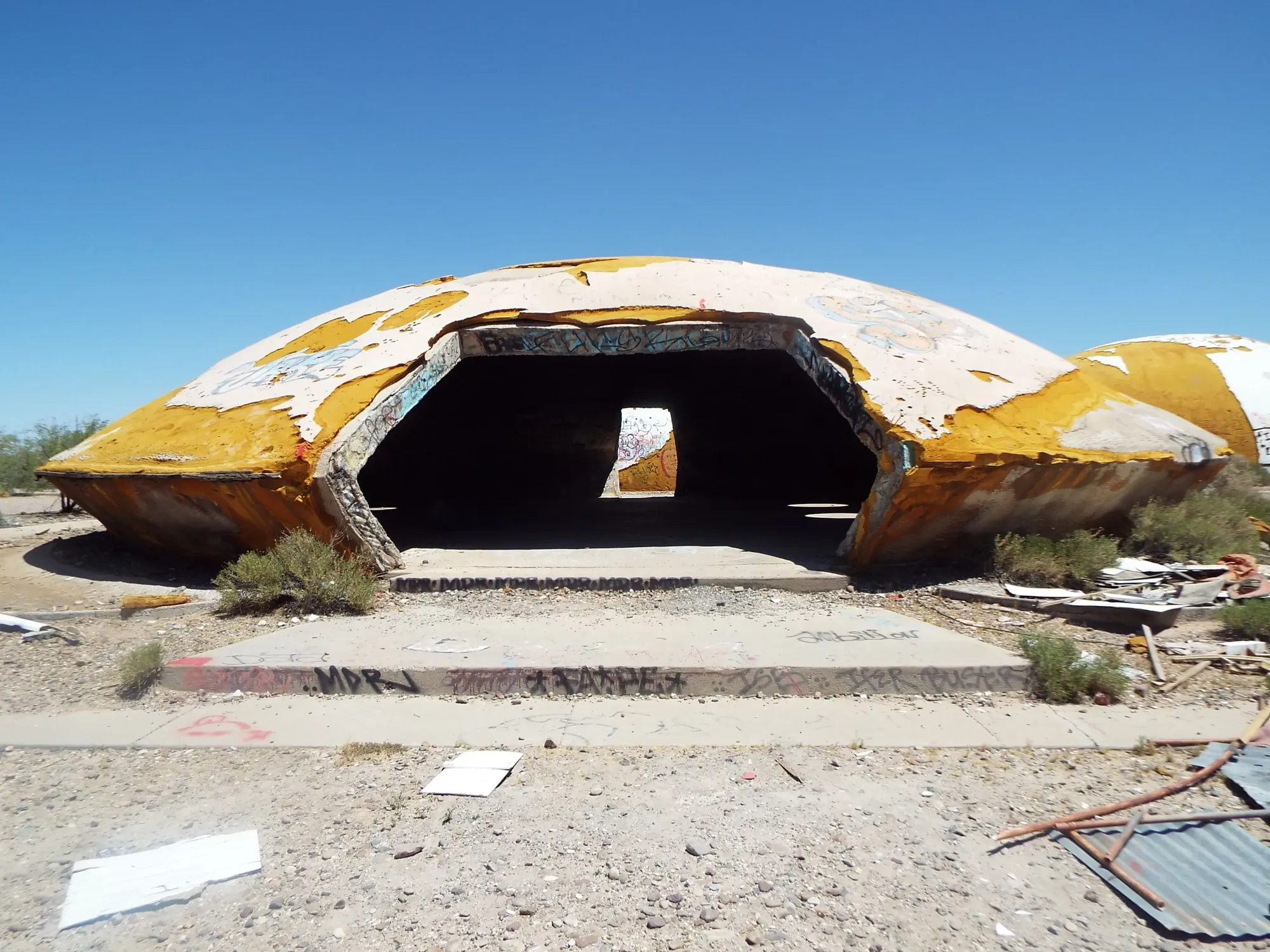 File:Casa Grande-Casa Grande Domes-1970-8.jpg - Wikimedia Commons