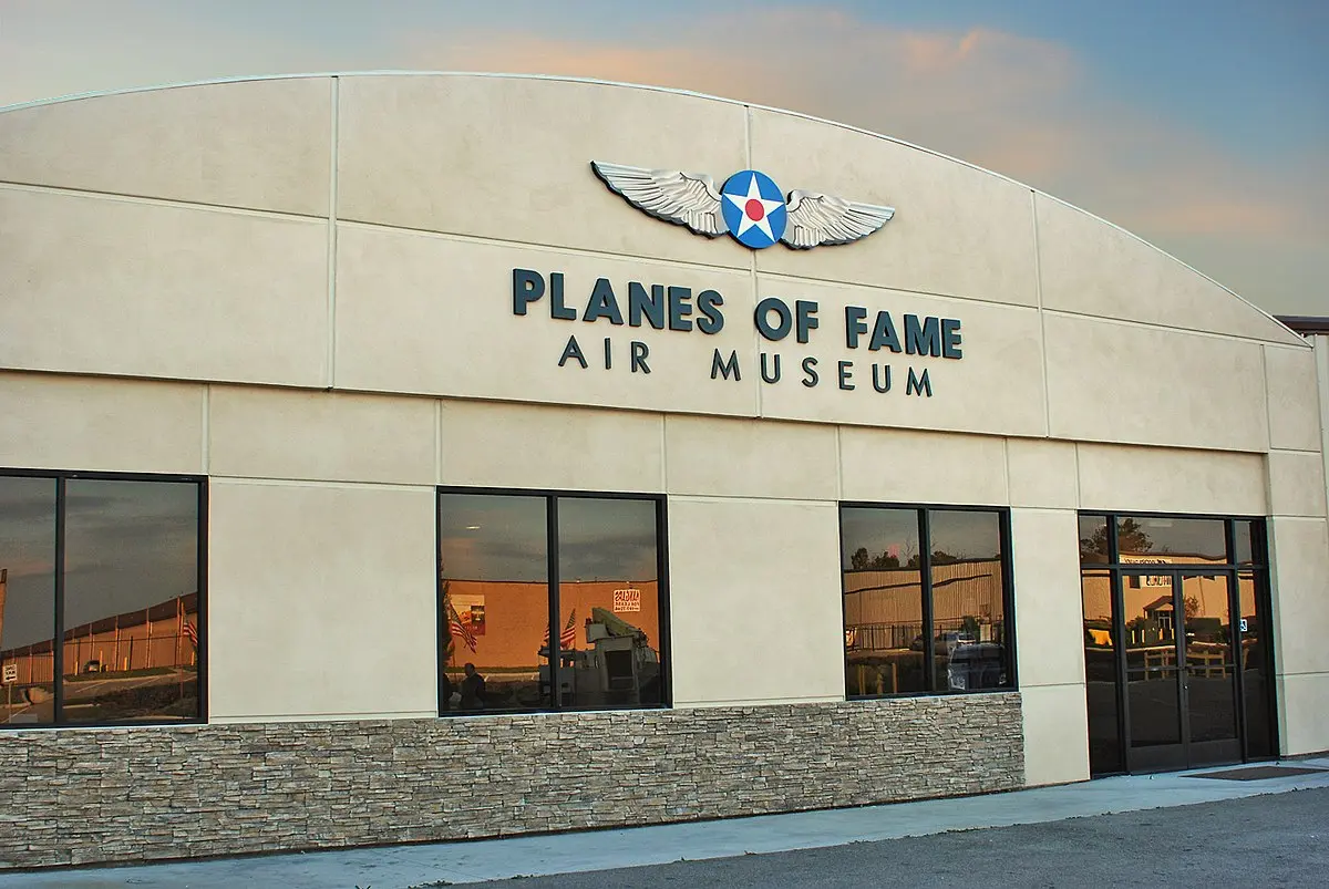 Planes of Fame Air Museum - Wikipedia