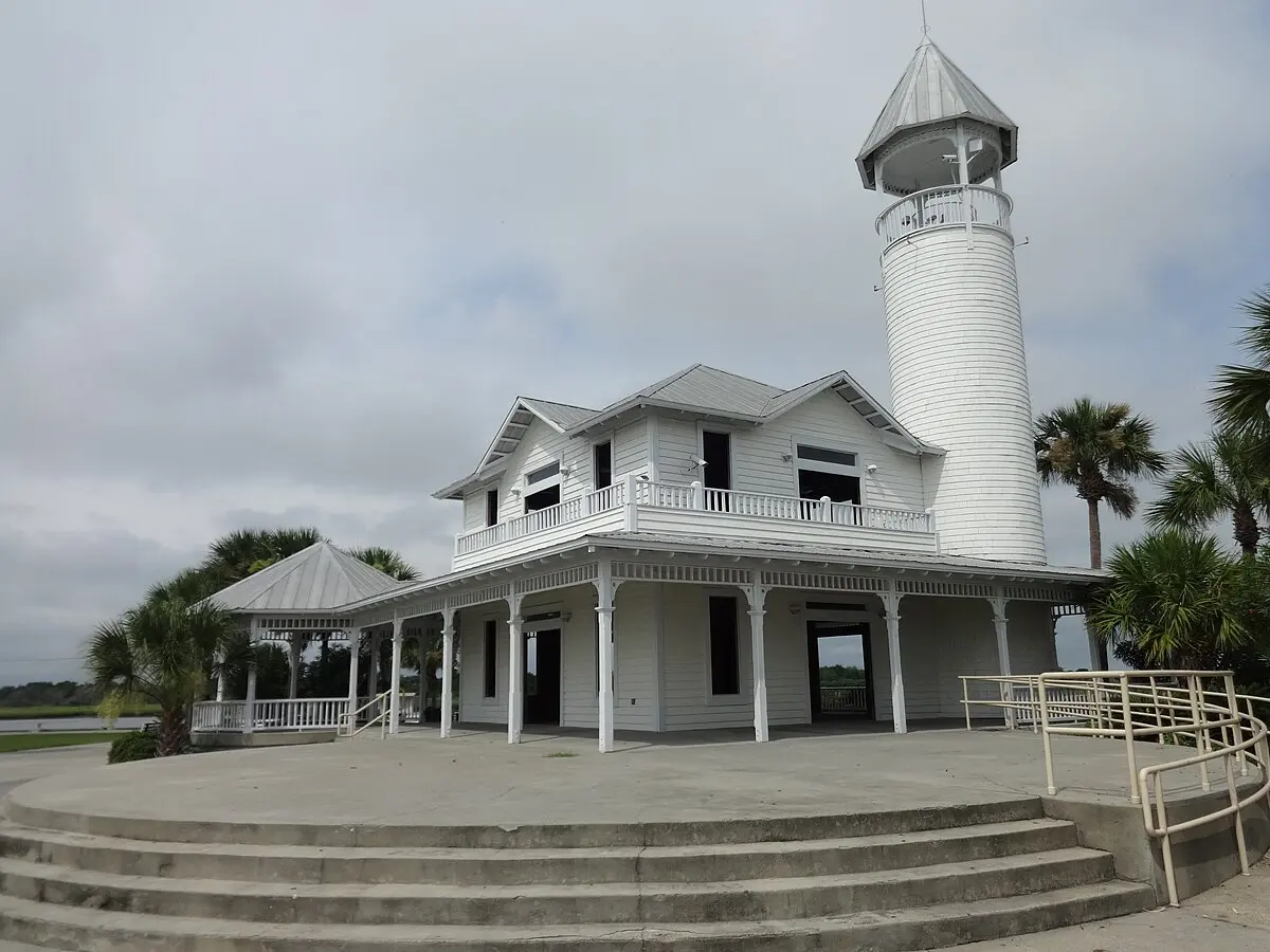 File:Mary Ross Park building.JPG - Wikimedia Commons