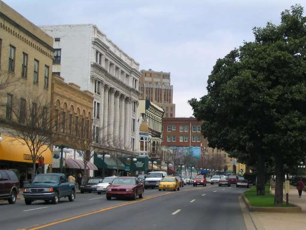 Downtown Hot Springs, Arkansas | Alicia and I thoroughly enj… | Flickr