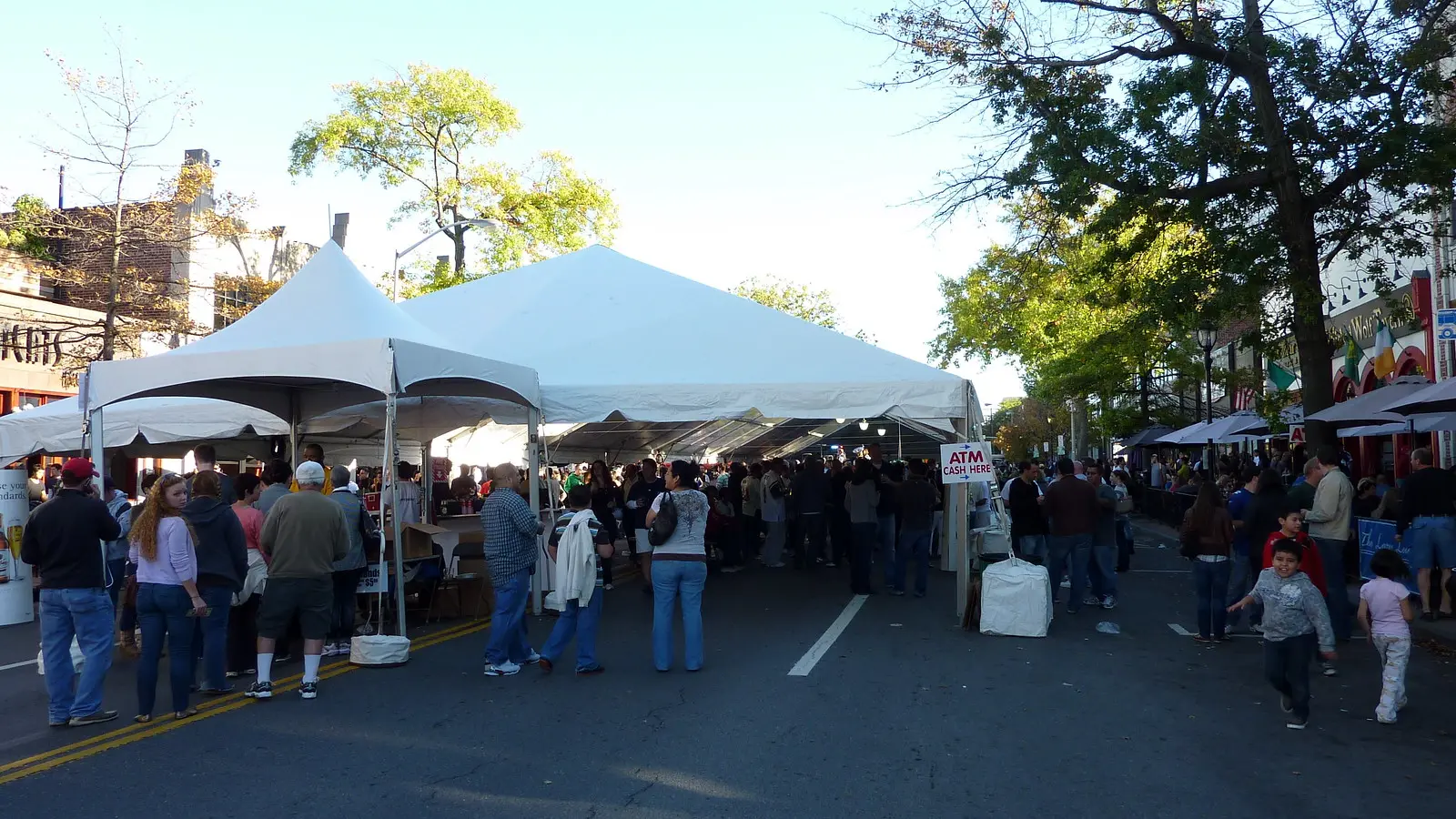 White Plains Oktoberfest | Mamaroneck Avenue was shut down t… | Flickr