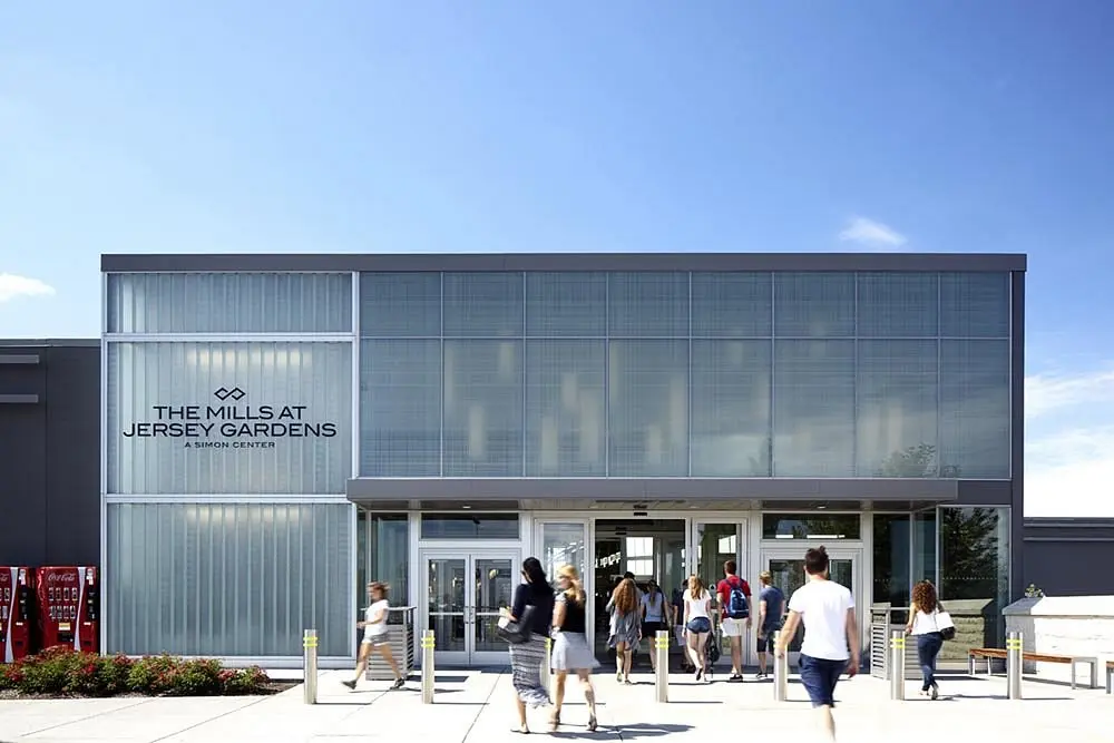 THE MILLS AT JERSEY GARDENS (2025) All You Need to Know BEFORE You Go (with  Photos) - Tripadvisor