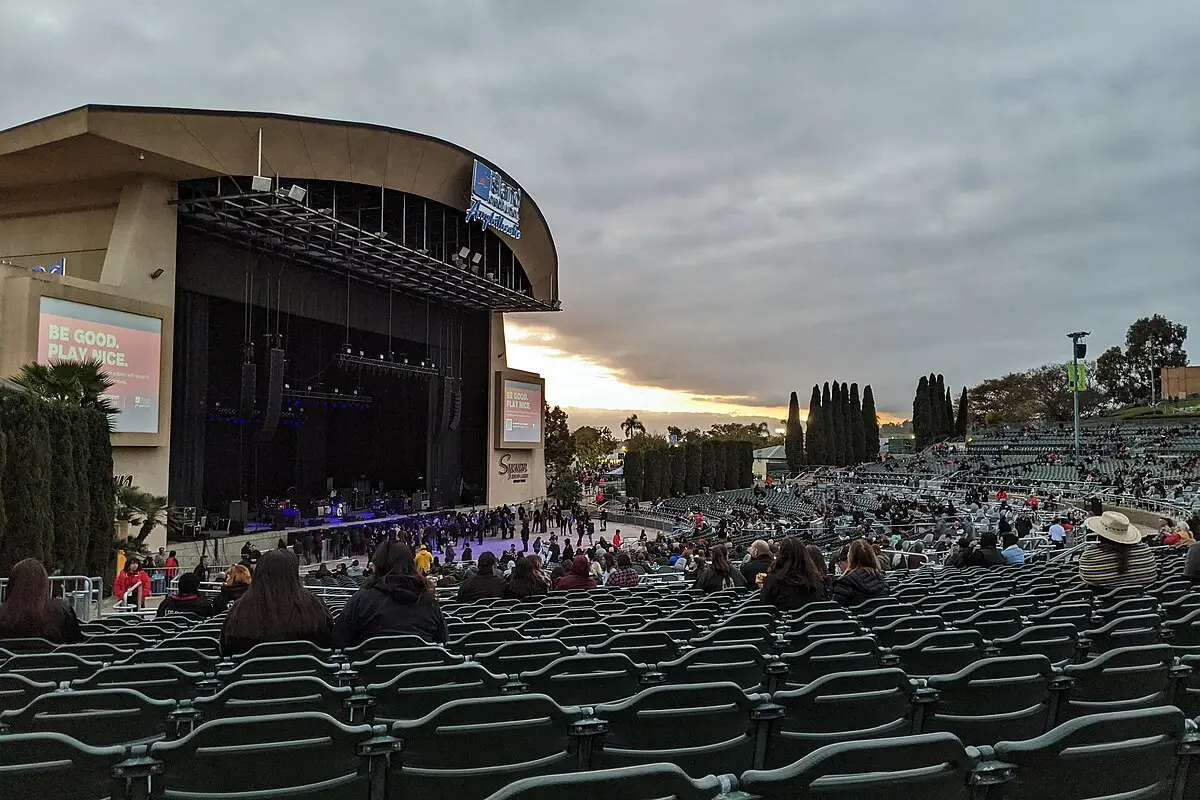 North Island Credit Union Amphitheatre - Wikipedia