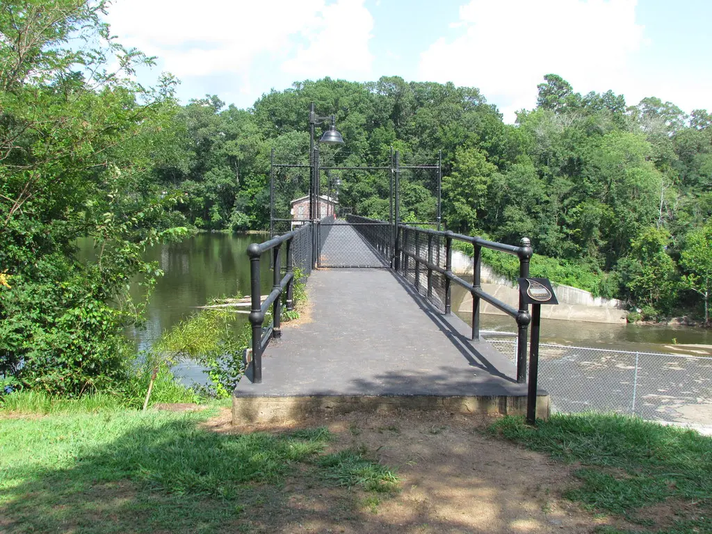Dam at City Lake Park -- High Point, NC, July 27, 2019 | Flickr