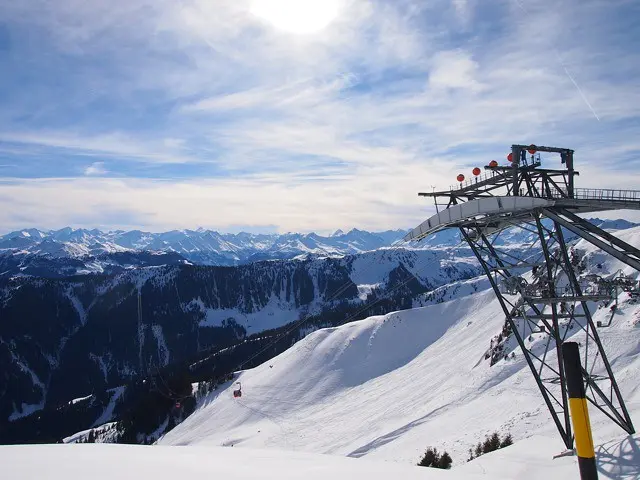 Europe’s Dual-Season Escapes: Best Ski Resorts & Warm Fall Getaways