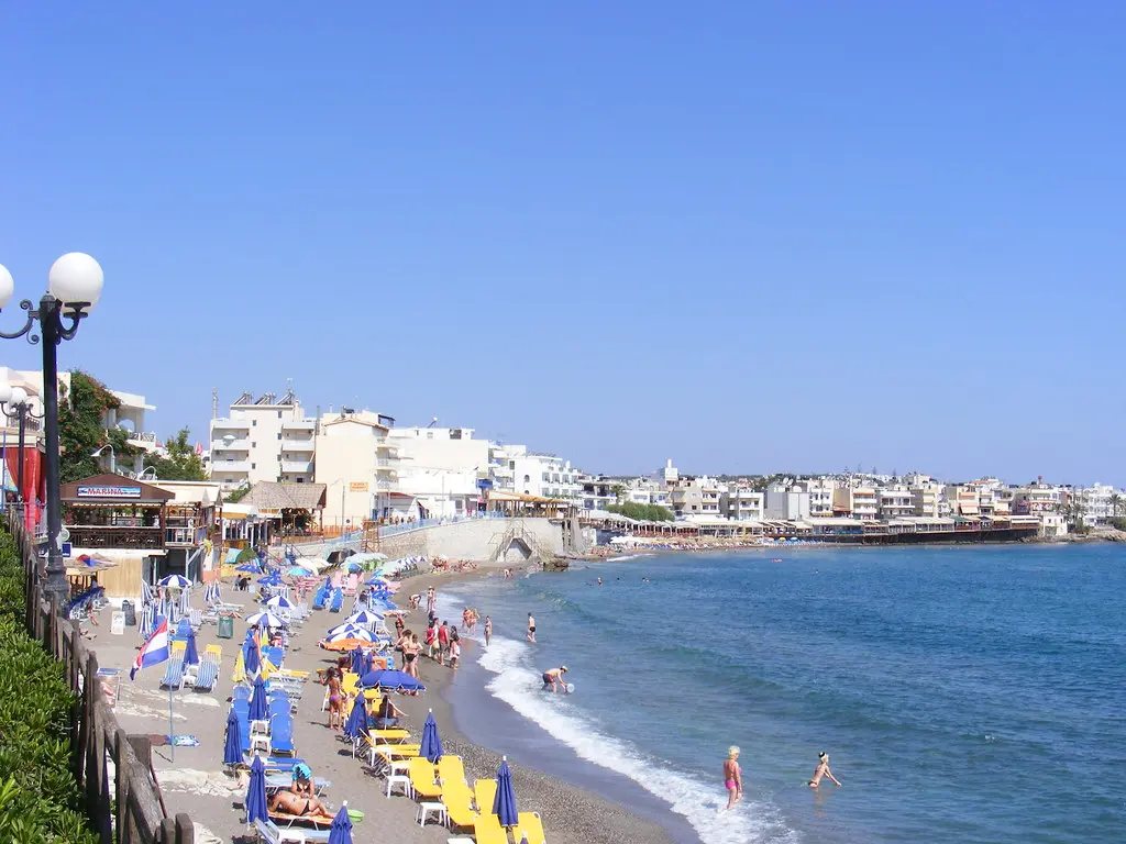 Crete - Hersonissos | Beach at Hersonissos, 7 July, 2010 | Paula McMillen |  Flickr