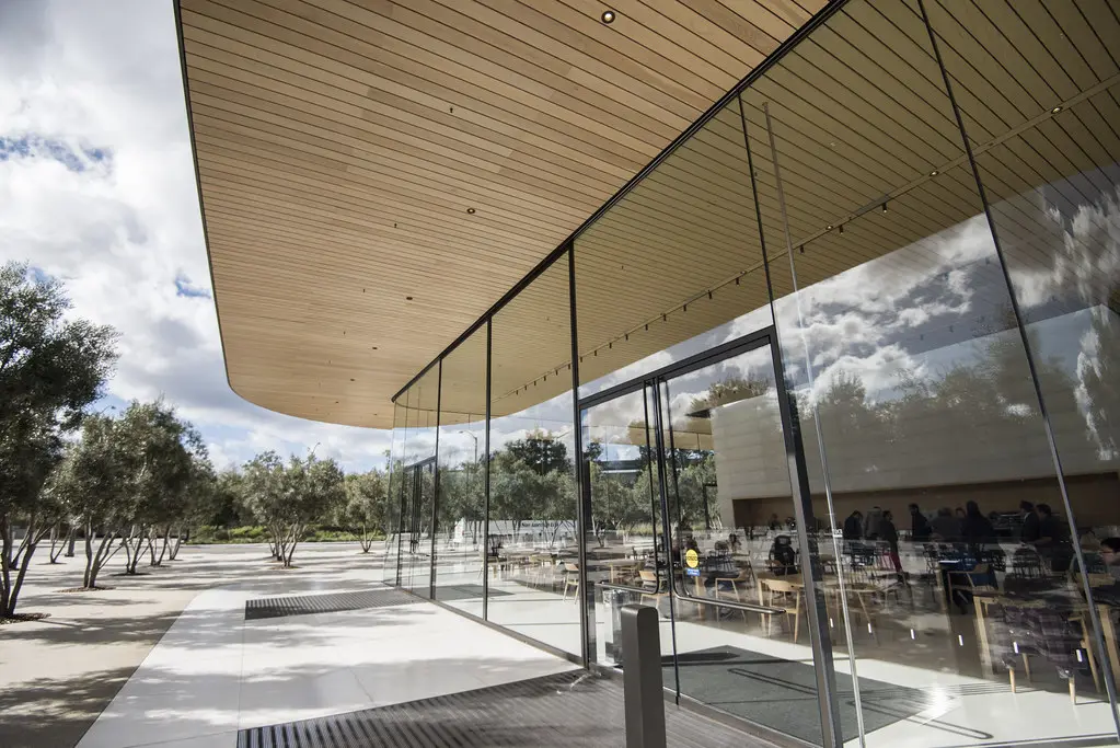 Apple Park Visitor Center | Apple Park Silicon Valley, Calif… | Flickr