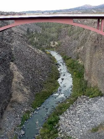 Peter Skene Ogden Viewpoint - Crooked River gorge and the new bridge - Picture of Peter Skene Ogden State Scenic Viewpoint, Terrebonne - Tripadvisor
