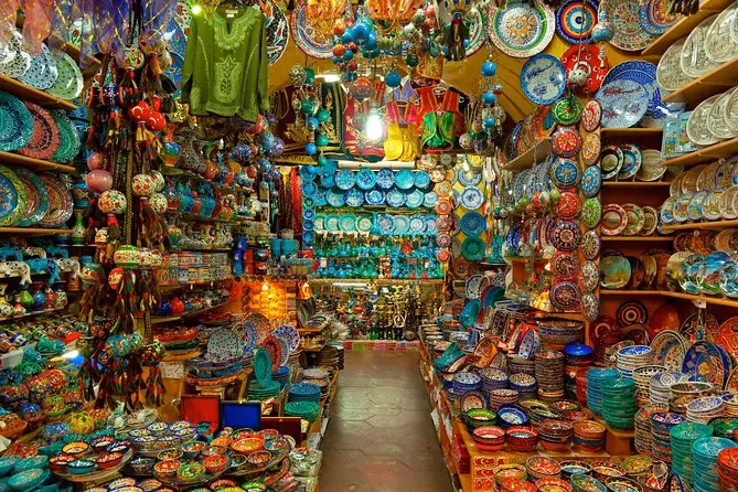 Shopping in Grand Bazaar - Viator