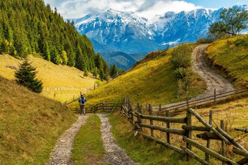 Best Autumn Hiking Destinations in Europe: From Bulgaria to the Pyrenees - No-Paywall | Karta